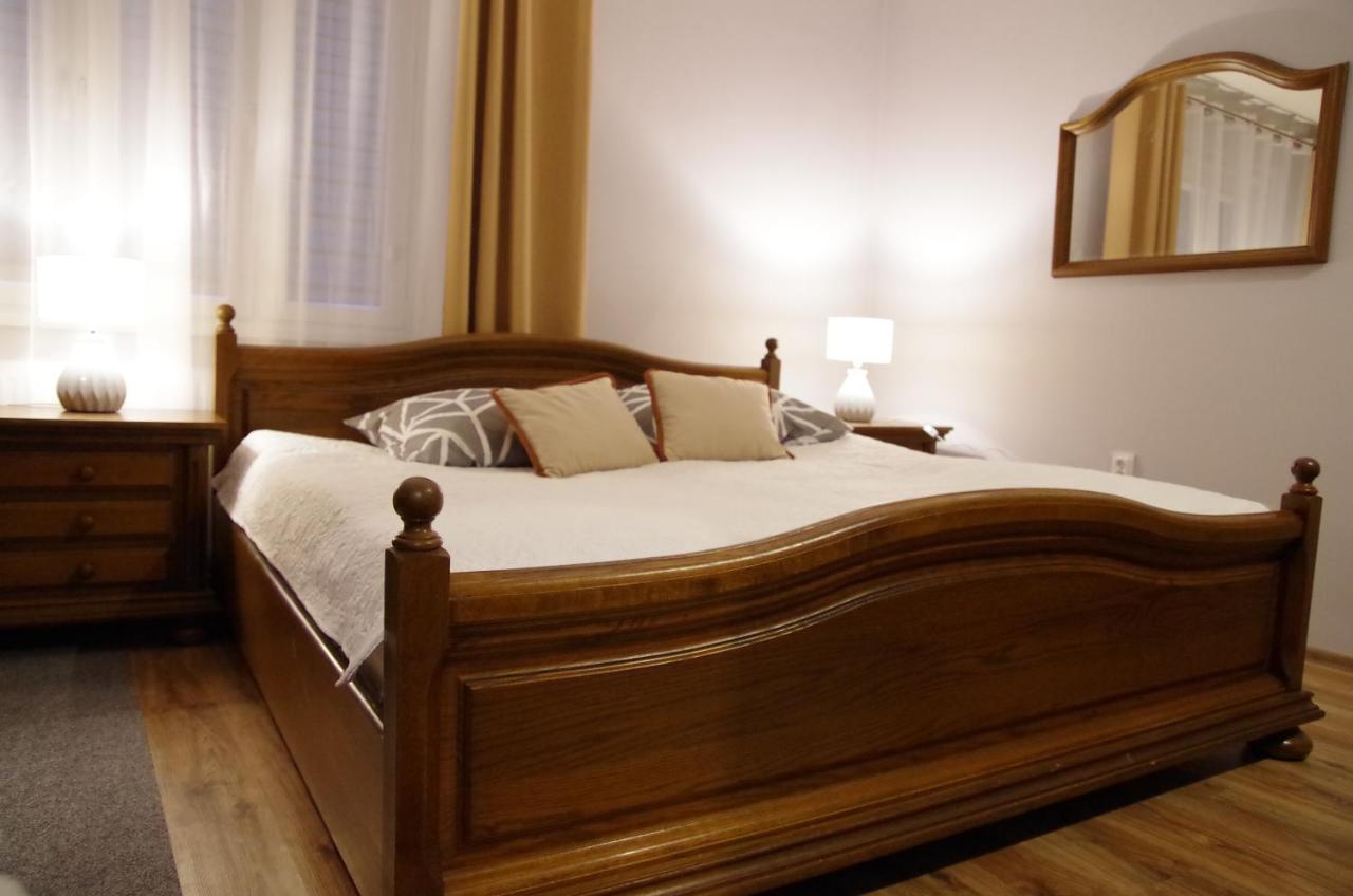 Apartament Krolewski Wałcz Buitenkant foto
